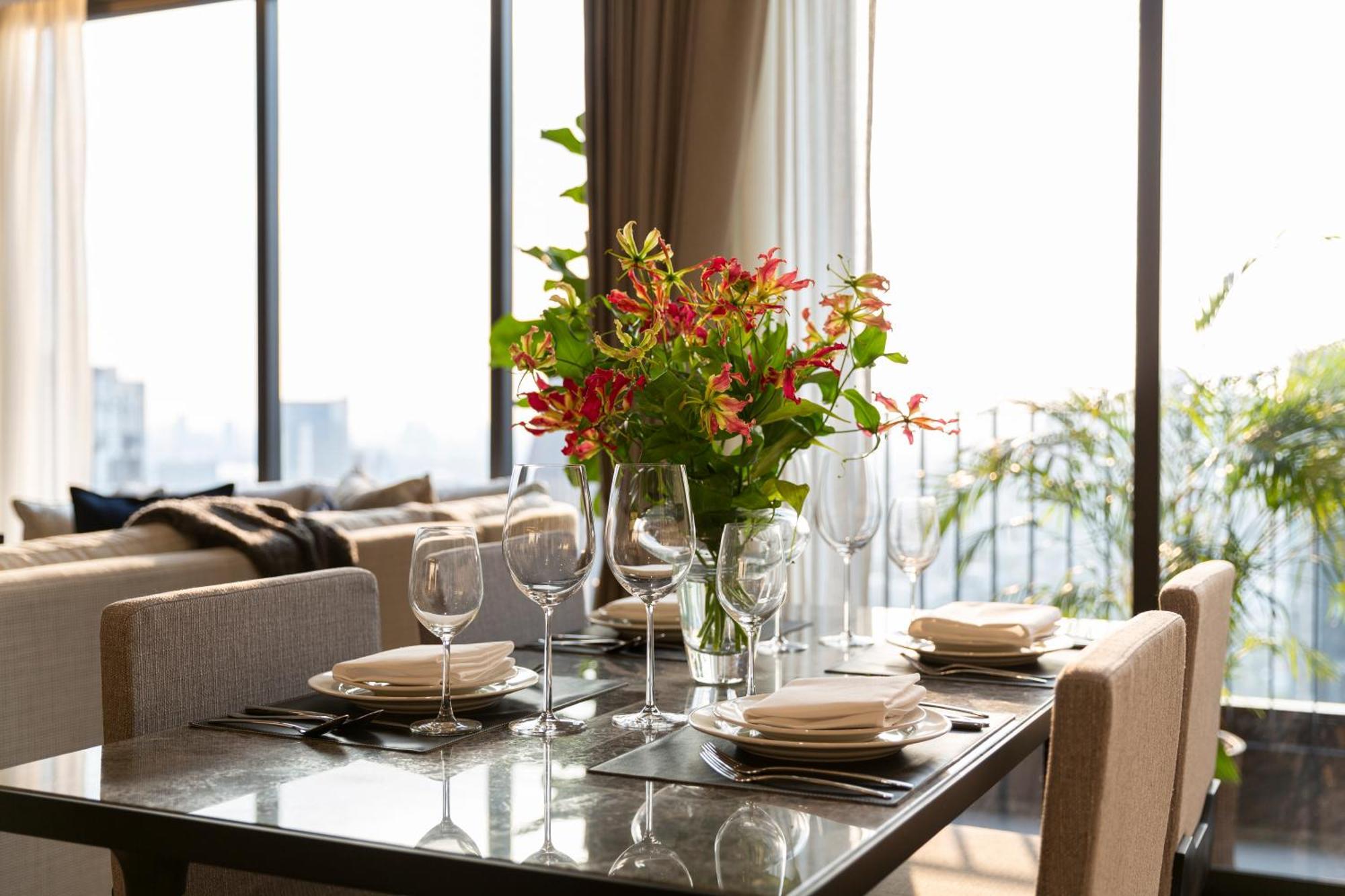 Ascott Thonglor Bangkok Hotel Exterior foto A dining room